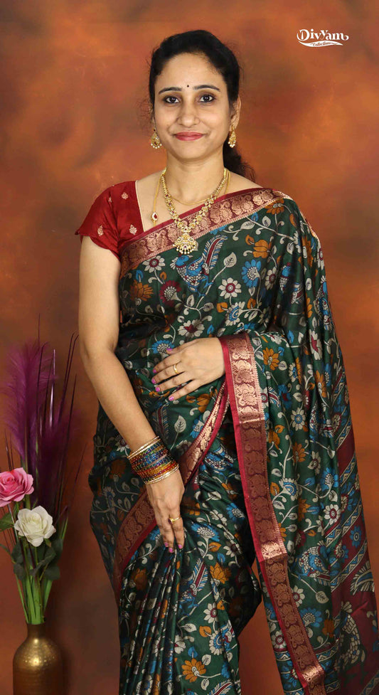 DC314 | Maheshwari Silk Saree with Kalamkari Floral Print & Running Blouse