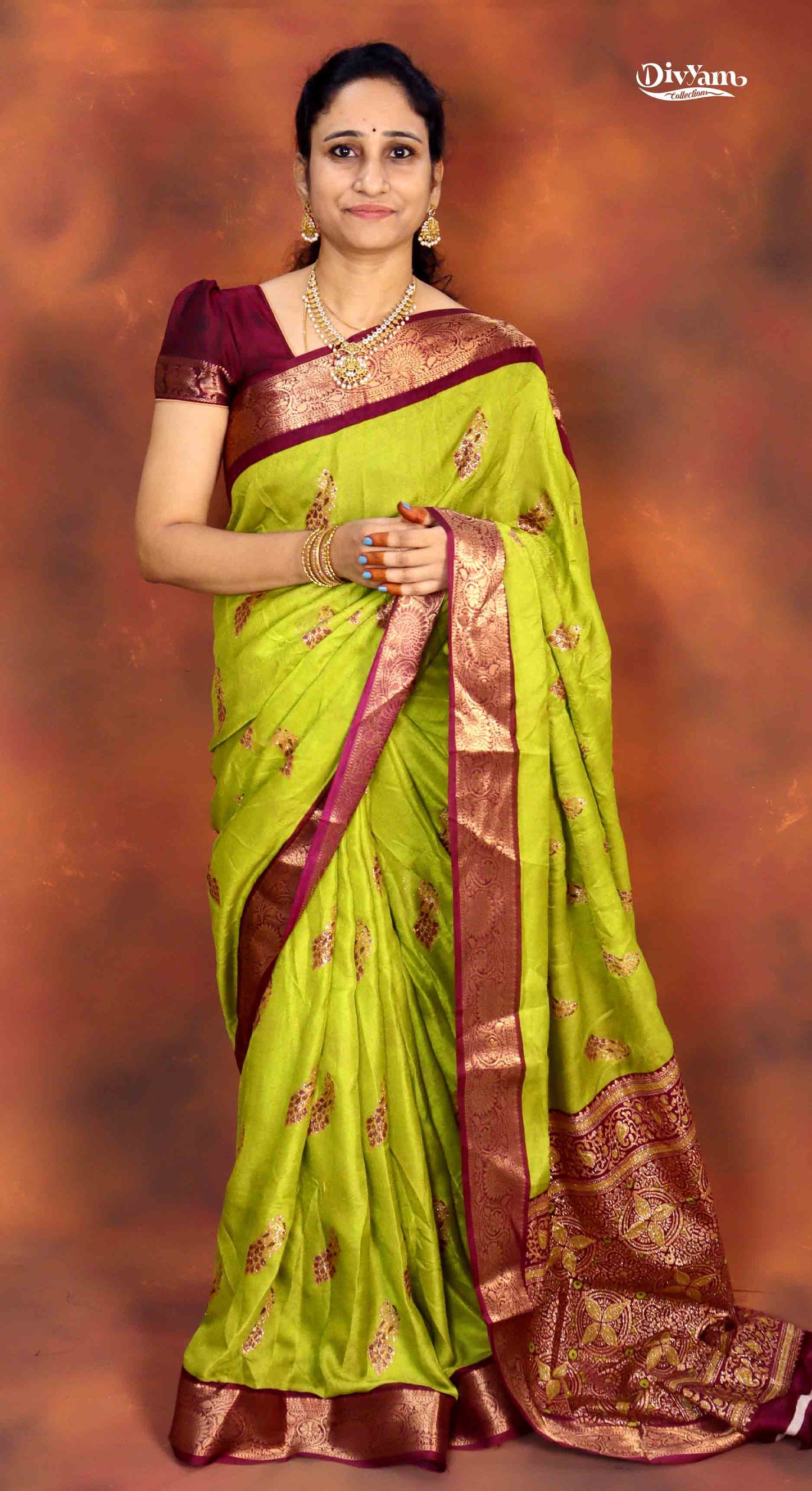 DC249 | Marshmallow Soft Silk Saree – Single Colour Elegance