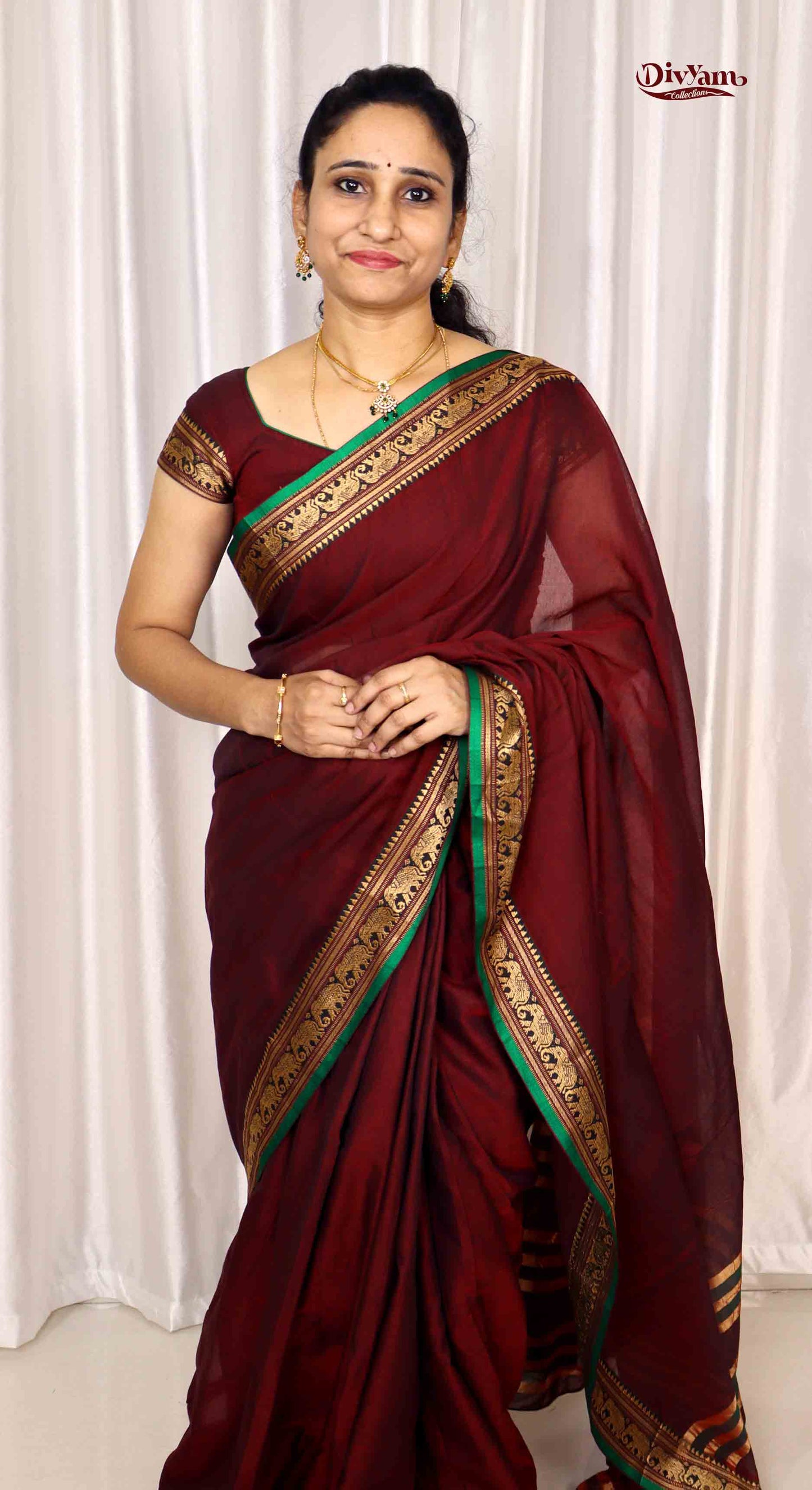 DC231 | Narayanpet Cotton Border Saree with Bottle Green Elephant Zari Border