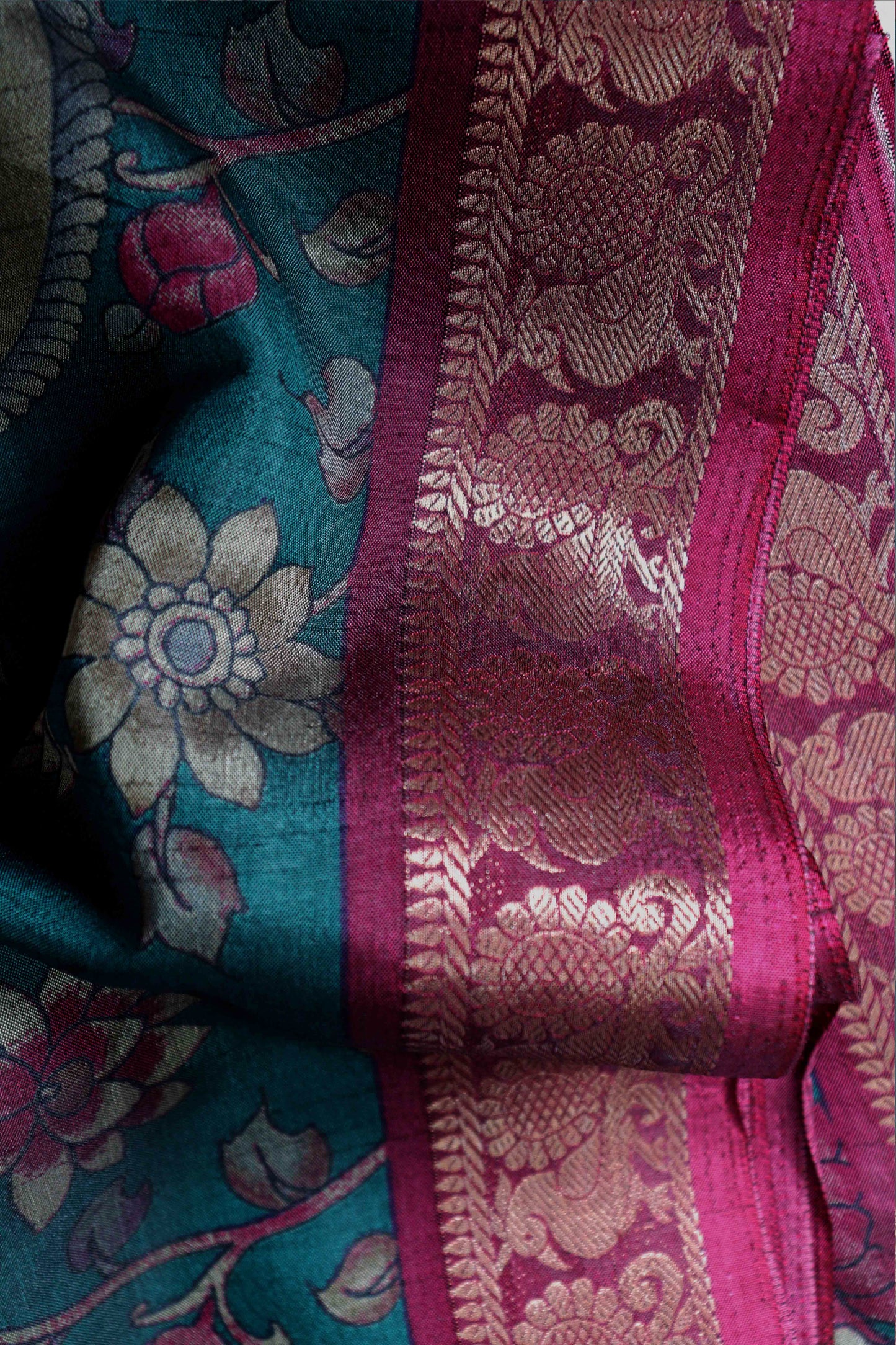 II Maheshwari Silk Saree with Narayana Pattu Border – Sea Green with Magenta Border