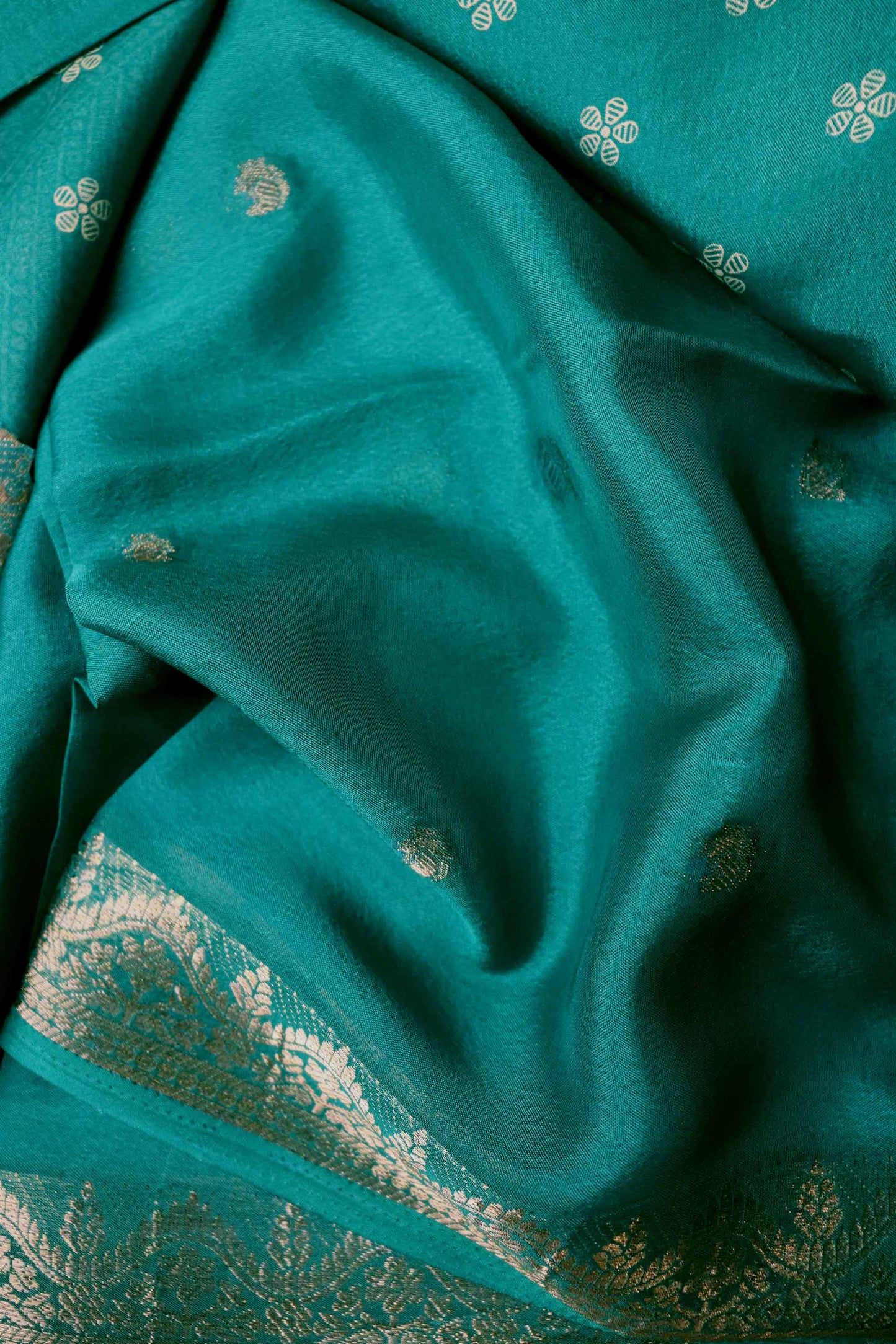 DC75 | Crepe Soft Silk Saree – Lightweight Premium Drape with Running Blouse | Multiple Colours