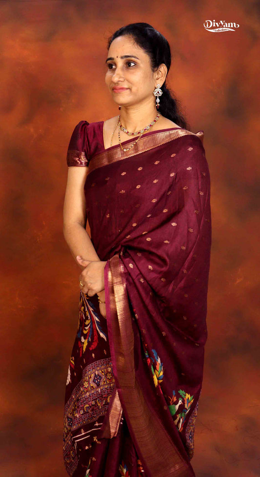 DC163 | Super Soft Fancy Georgette Saree with Kanchi Jari Border & Macaw Parrot Design | Body Hugging Drape