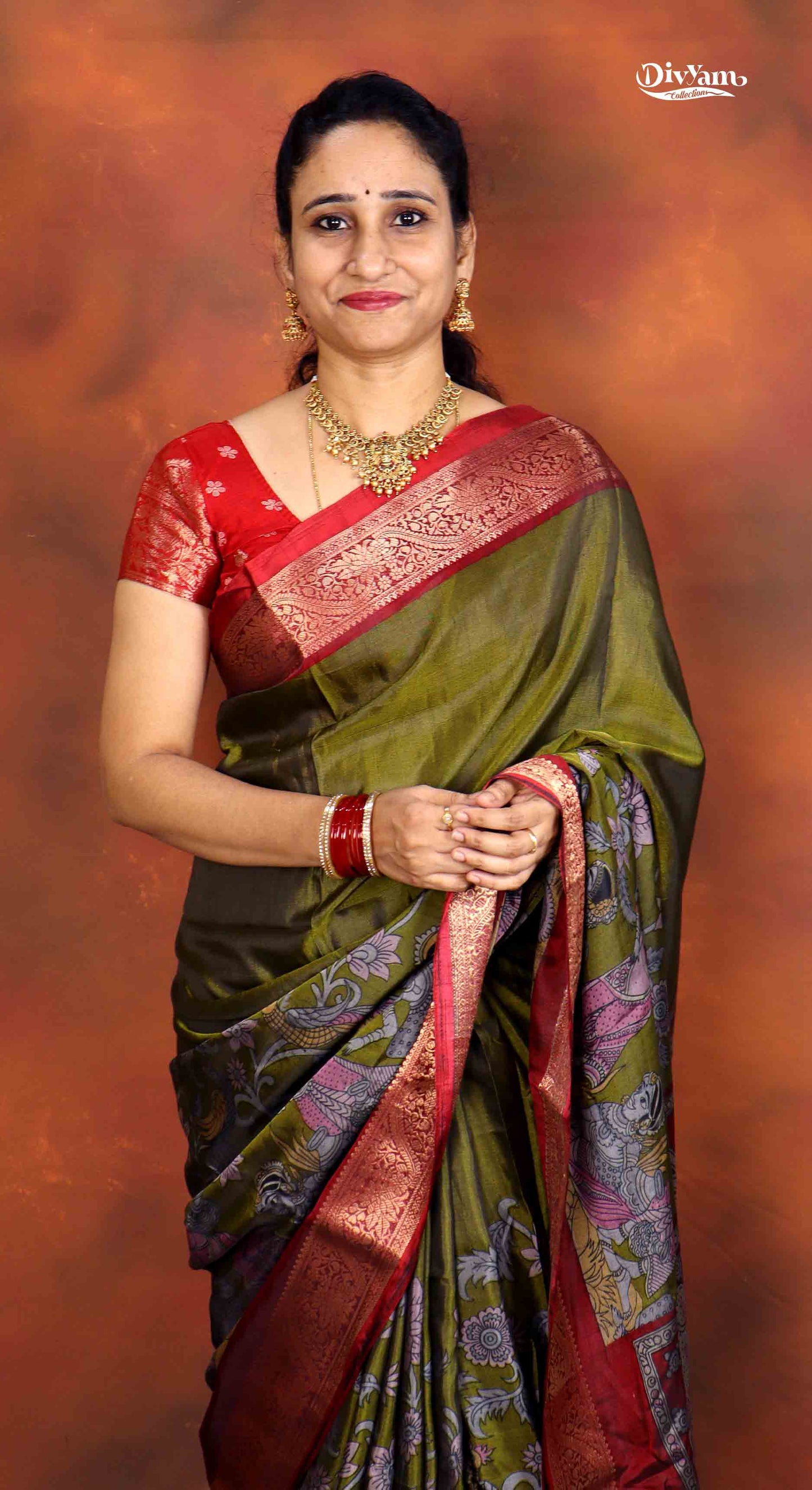 DC234 | Maheshwari Silk Saree with Floral & Dancing Dolls Kalamkari Design | Flora Zari Border