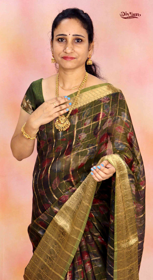 DC245 | Premium Viscose Georgette Saree with Zari Checks & Grand Border