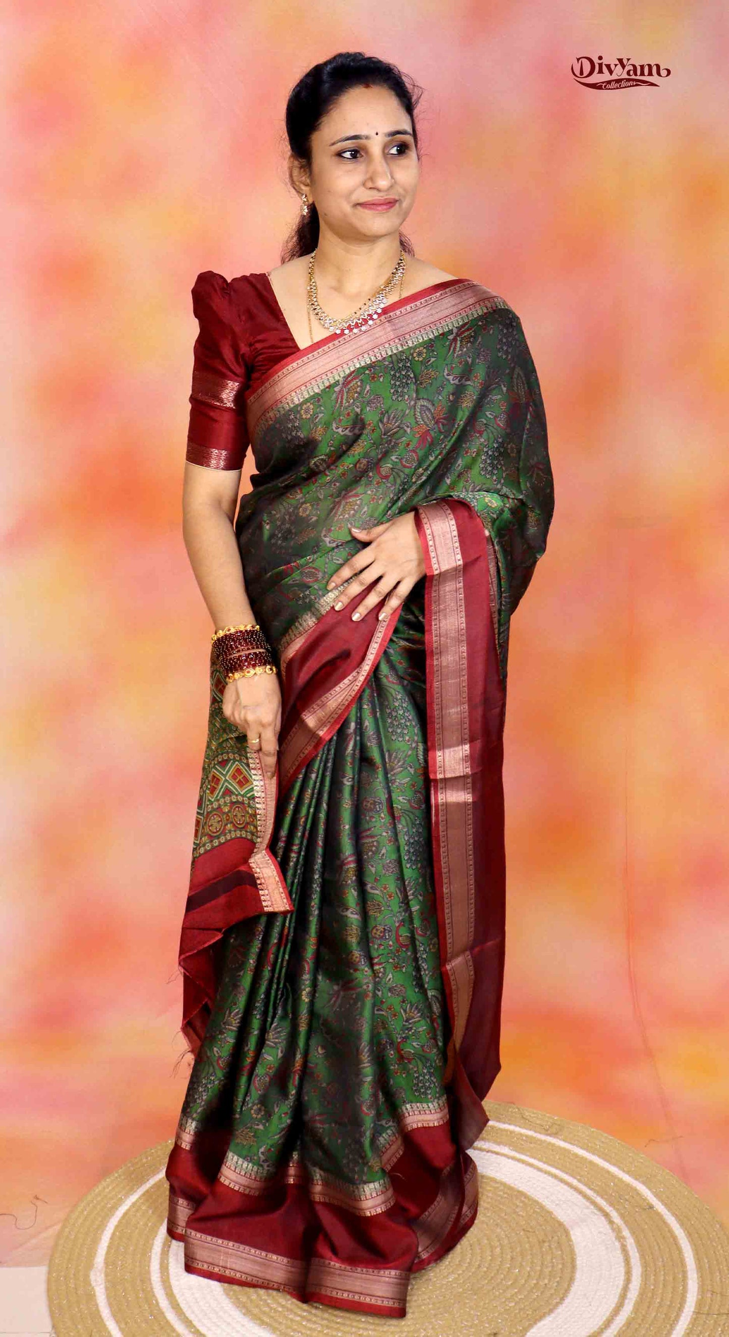 DC266 | Maheshwari Silk Saree with Kalamkari Design & Gap Border