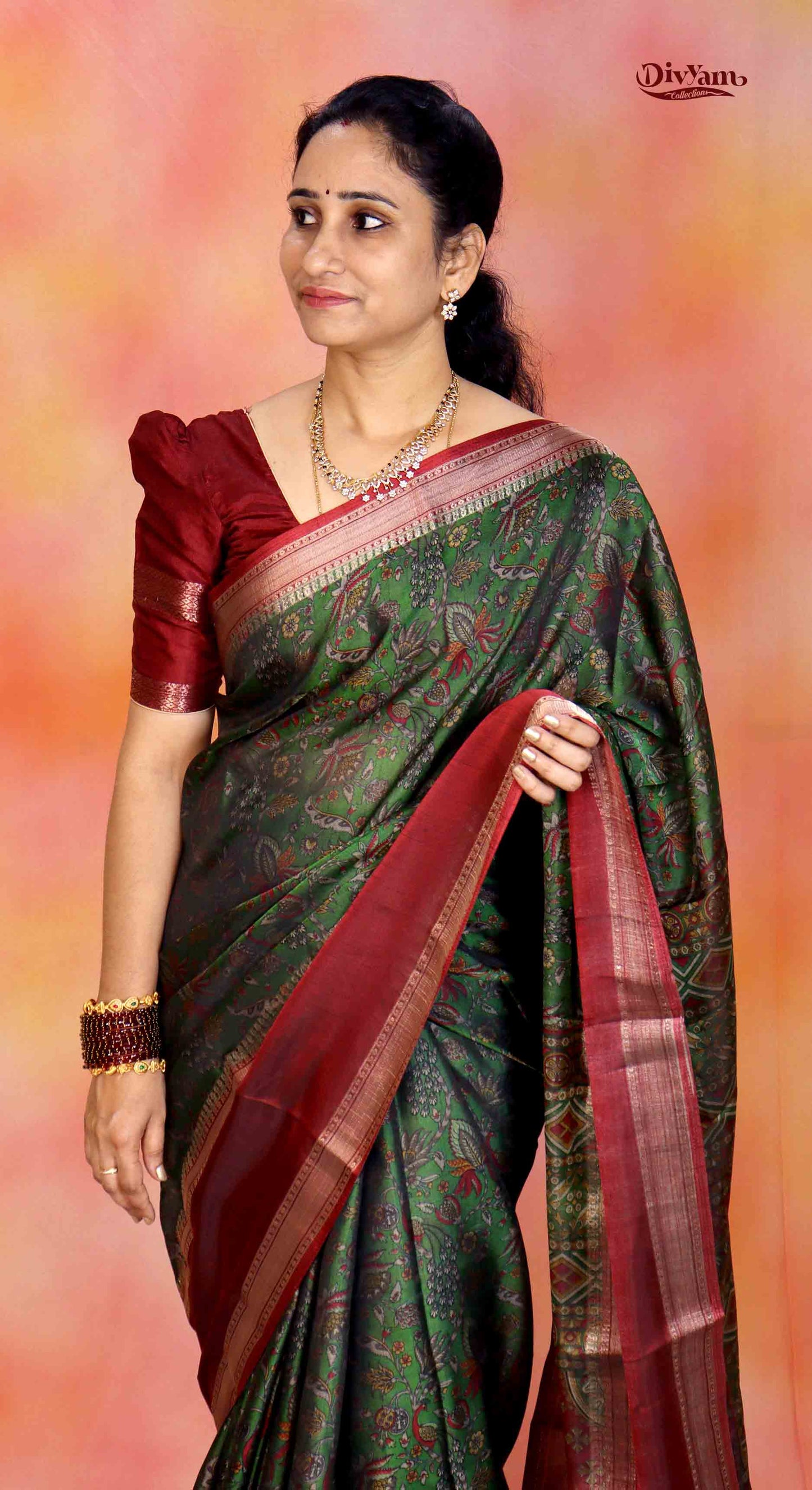 DC266 | Maheshwari Silk Saree with Kalamkari Design & Gap Border
