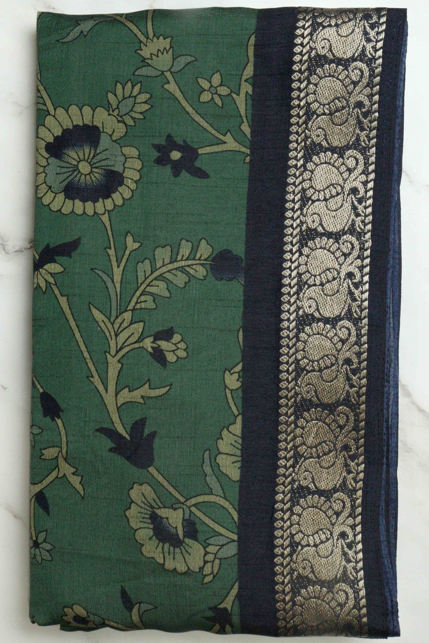 DCMS39 Bottle Green Maheshwari Silk Sarees with Narayanapattu Border & Kalamkari Print