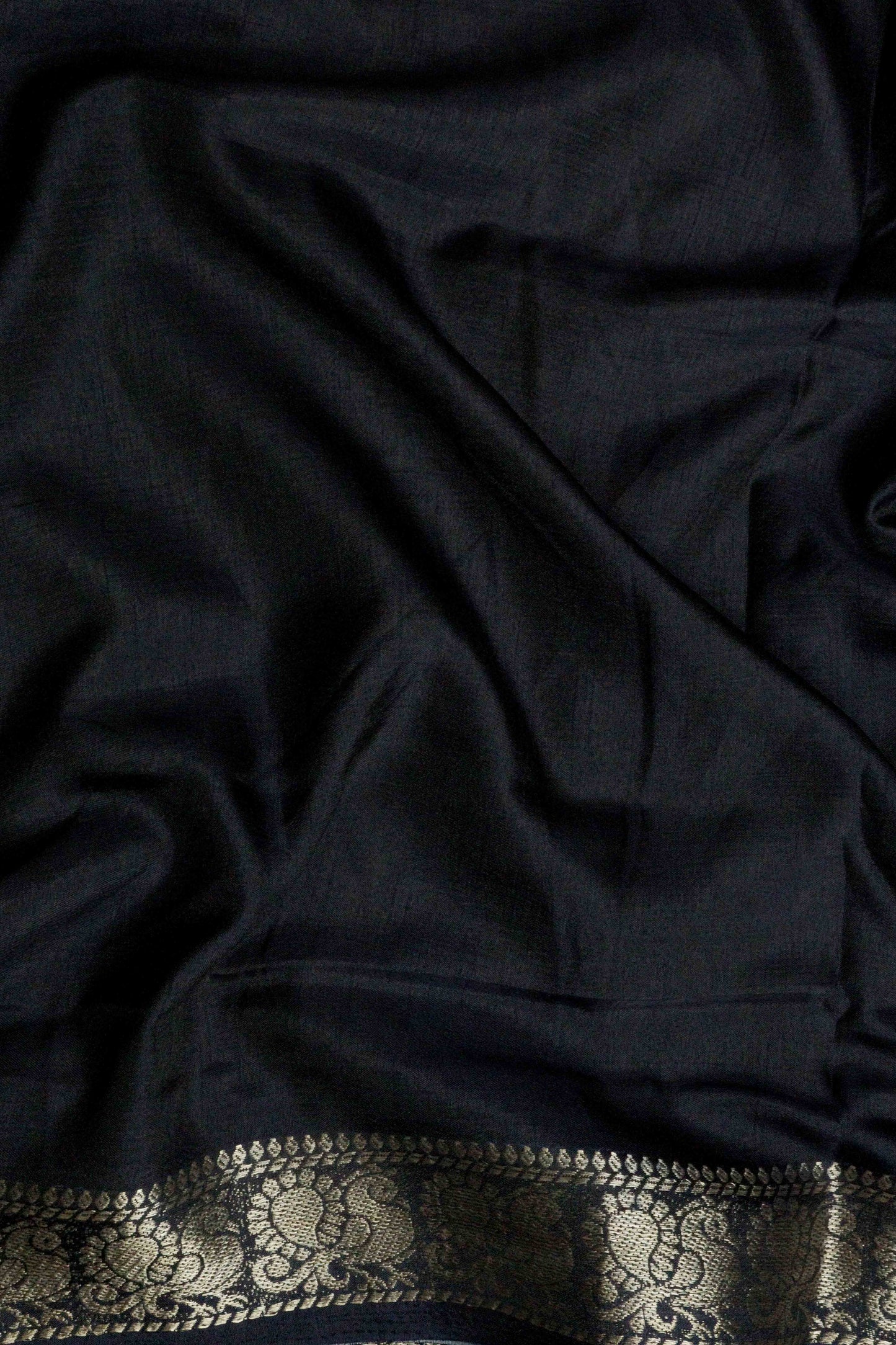 DCMS39 Bottle Green Maheshwari Silk Sarees with Narayanapattu Border & Kalamkari Print