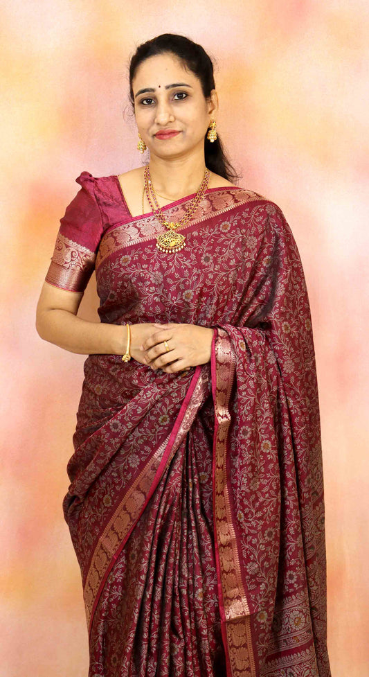 DC142 | Maheshwari Silk Saree with Kalamkari Floral Motifs & Golden Jari Narayanpet Border – Running Blouse – 8 Colours