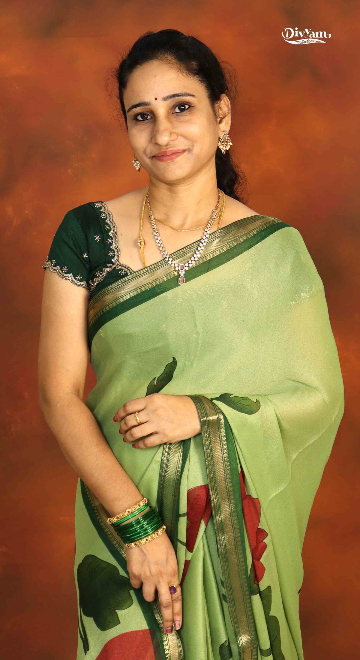 DC294 | Semi Viscose Georgette Saree with Narayanpet Border & Floral Highlights