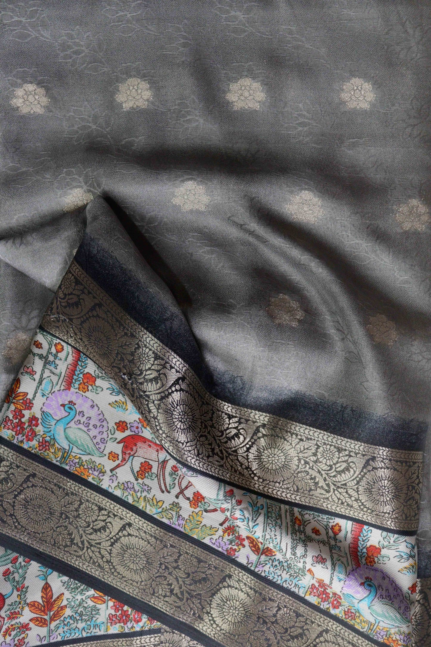 Grey Designer Silk Saree – Double Border with Pichwai Print