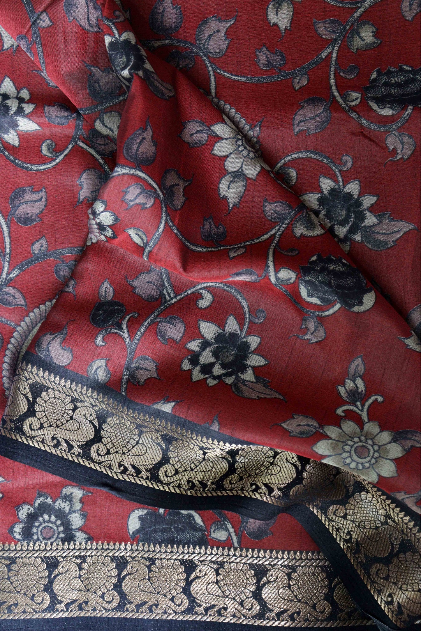 DC025 | Maheshwari Silk Saree with Narayana Pattu Border – 6 Beautifull Colours