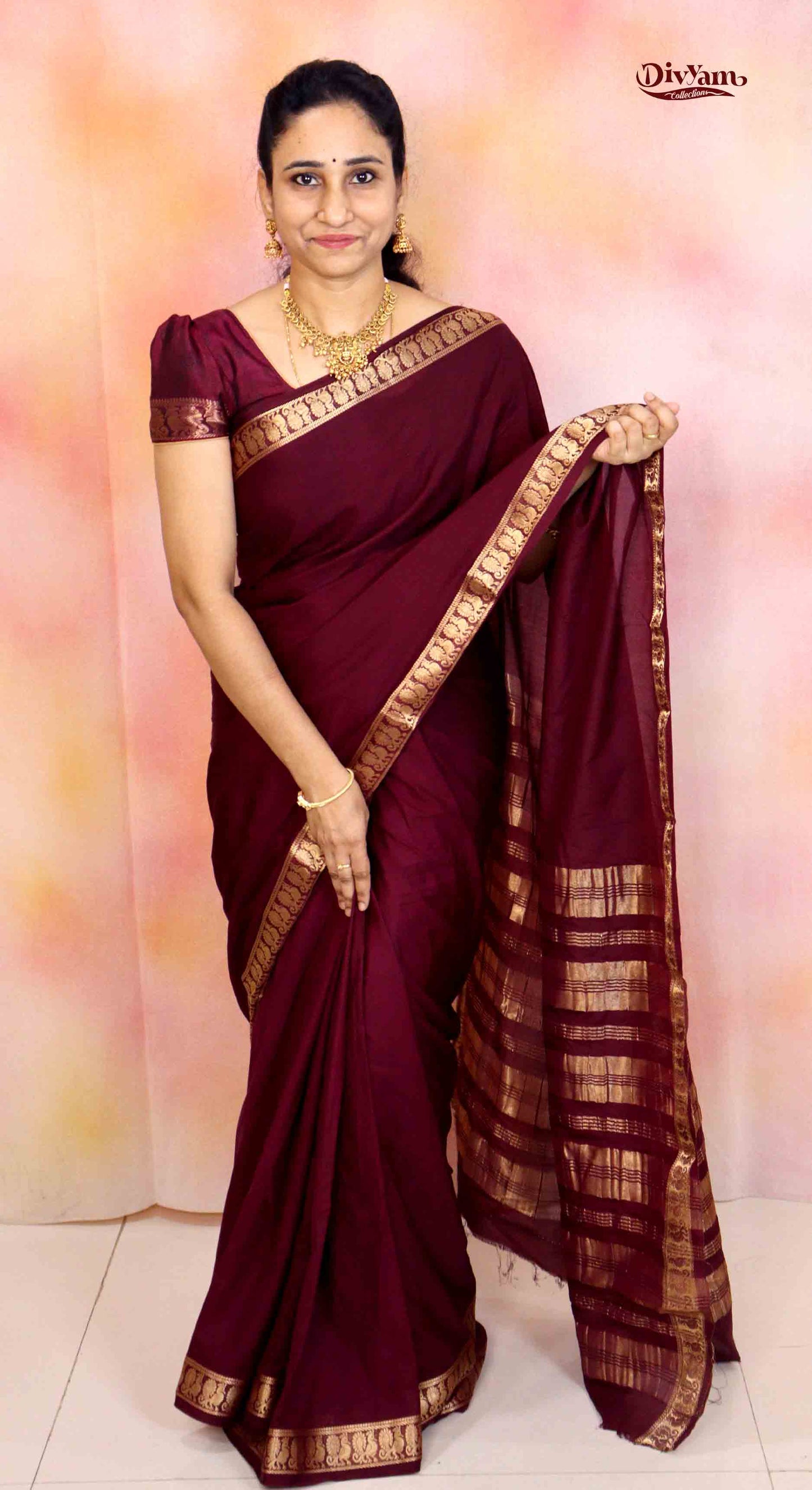 DC194 | Mysore Crepe Silk Saree with Rich Jari Border & Woven Pallu