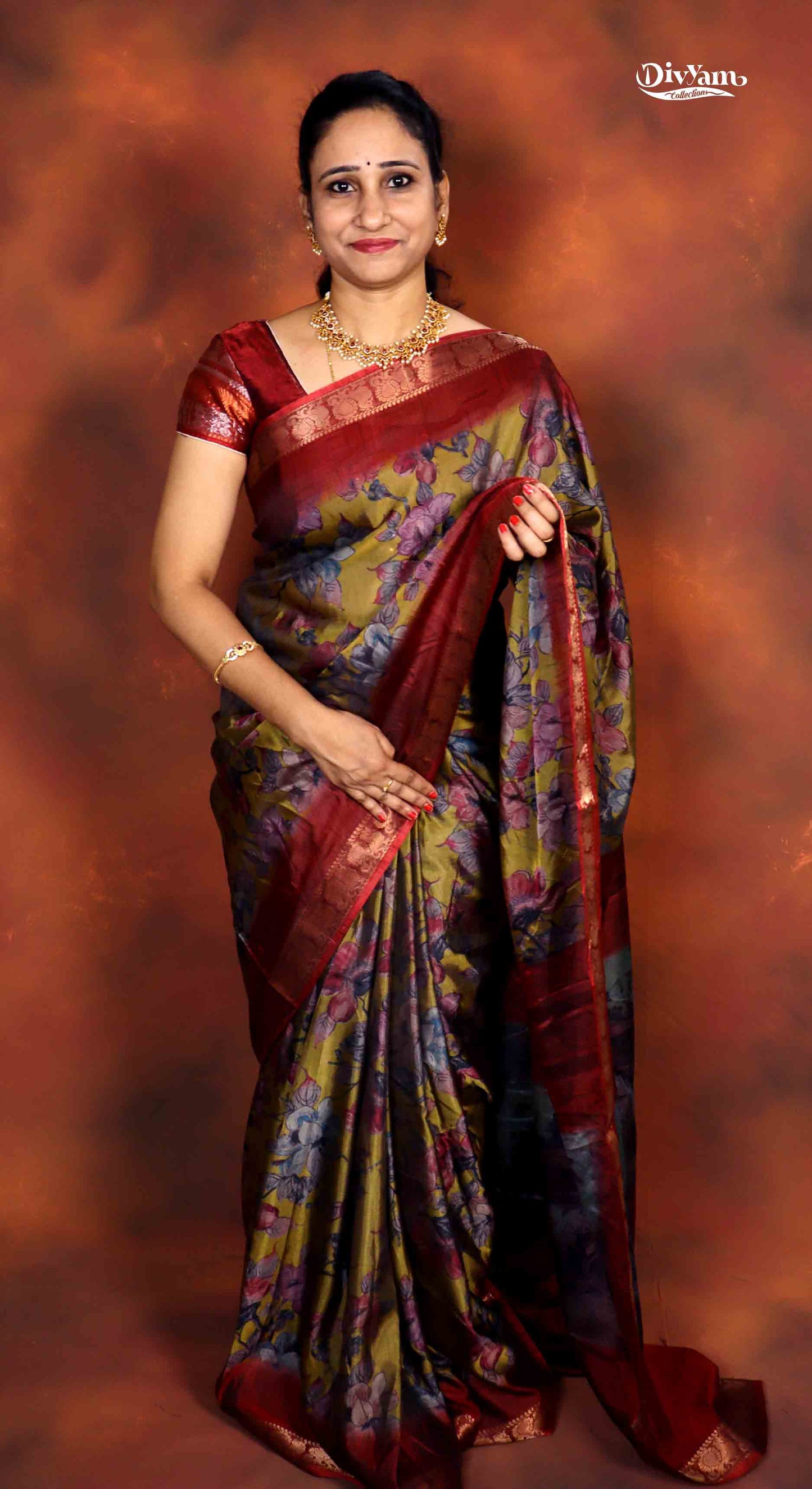 DC223 | Modal Silk Saree with Traditional Narayanpet Border