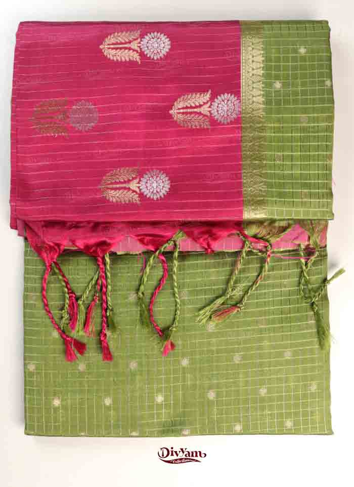 DC301 | Fancy Semi Pattu Saree with Vintage Checks & Zari Floral Butties