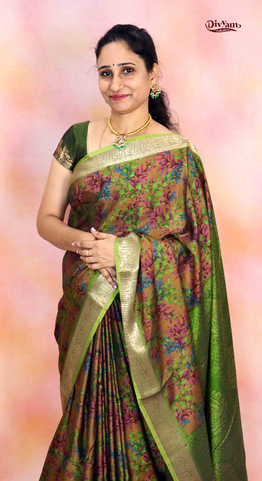 DC209 | Maheshwari Silk Saree with Elegant Floral Print