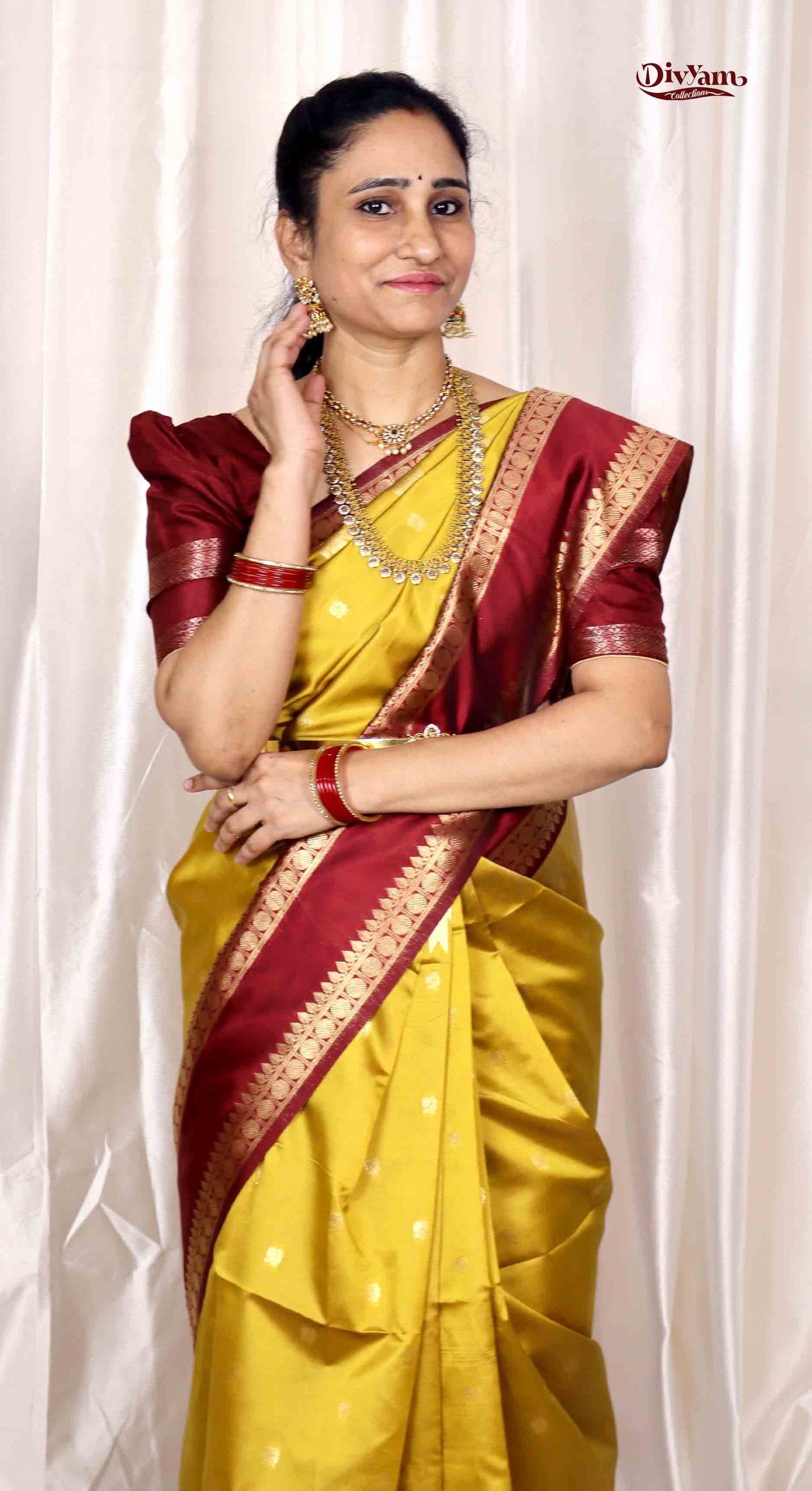 DC175 | Semi Kanchipattu Saree with Temple Ghadwal Style Border | Contrast Traditional Weave