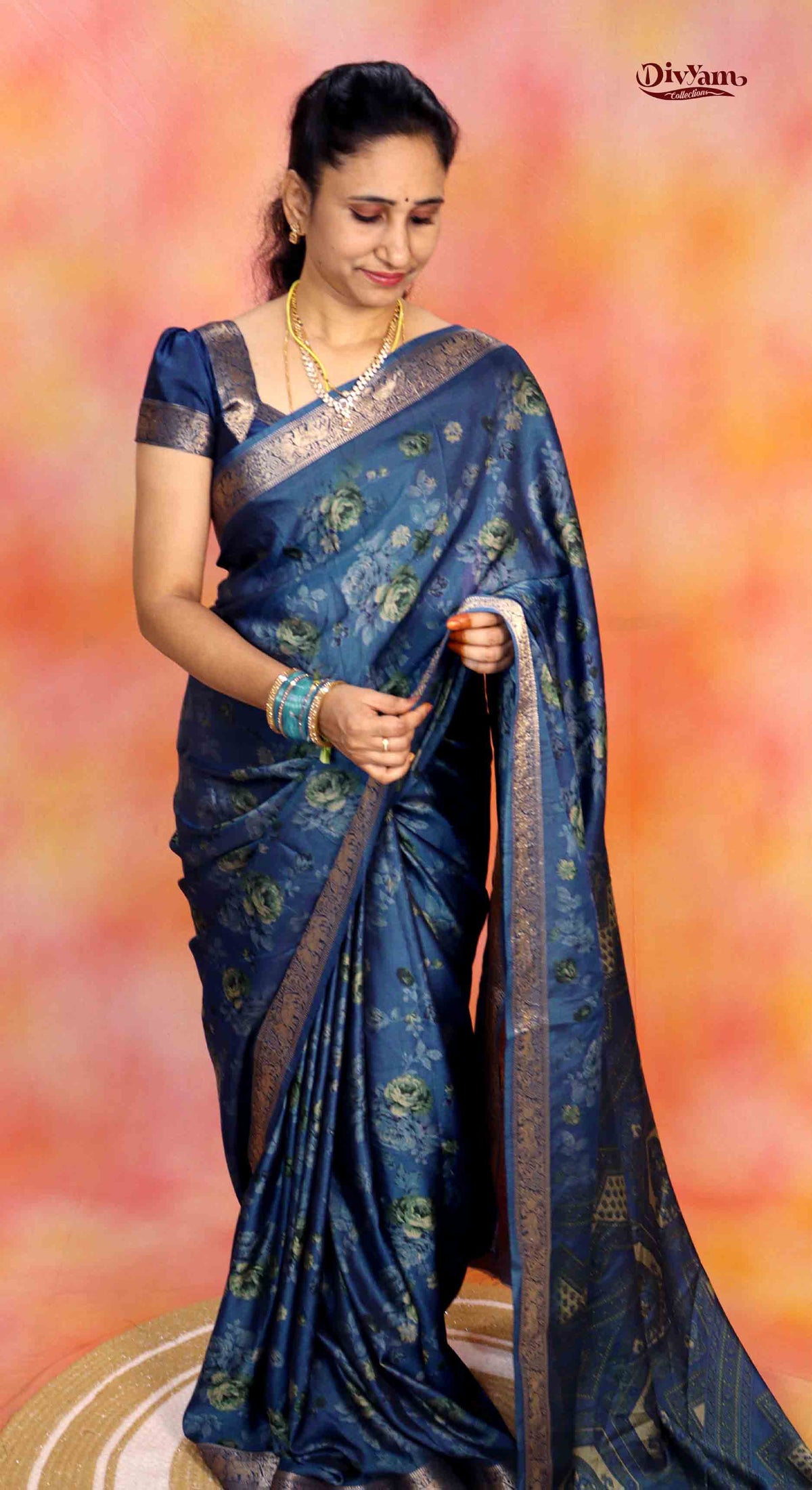 DC273 | Maheshwari Silk Saree with Floral Print & Rich Pichwai Jari Border