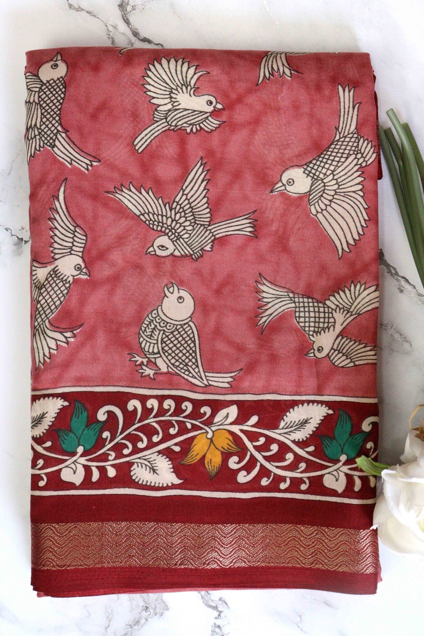 DCMS38 | Maheshwari Soft Silk Saree – Kalamkari Print with small zari border