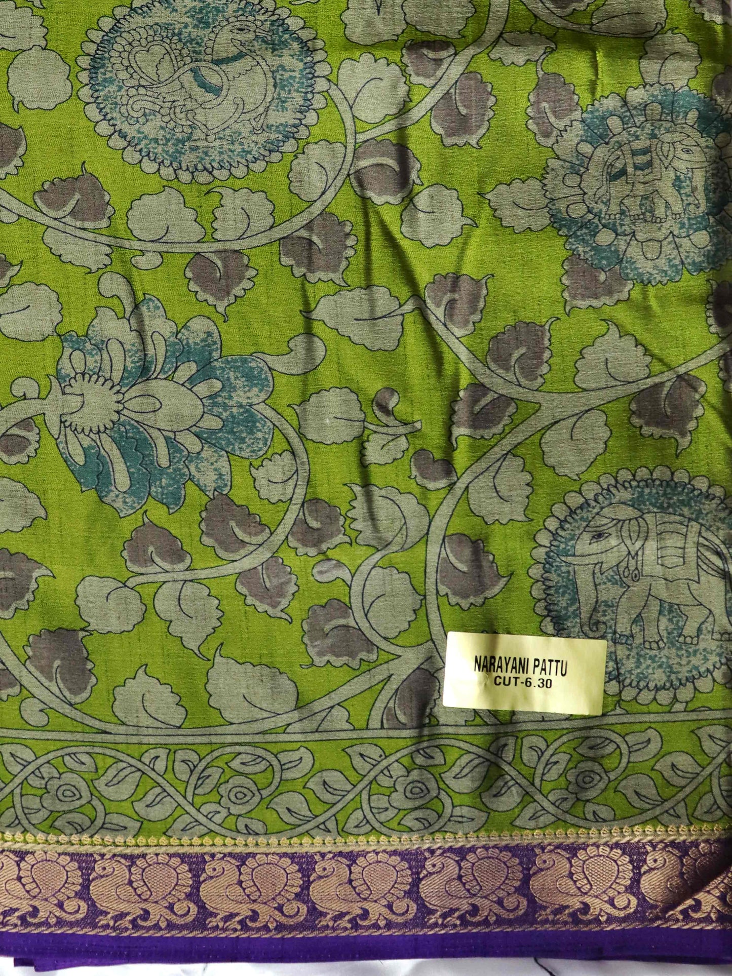 Maheshwari Silk Saree with Narayana Pattu Border – Mehendi Green with Purple Border