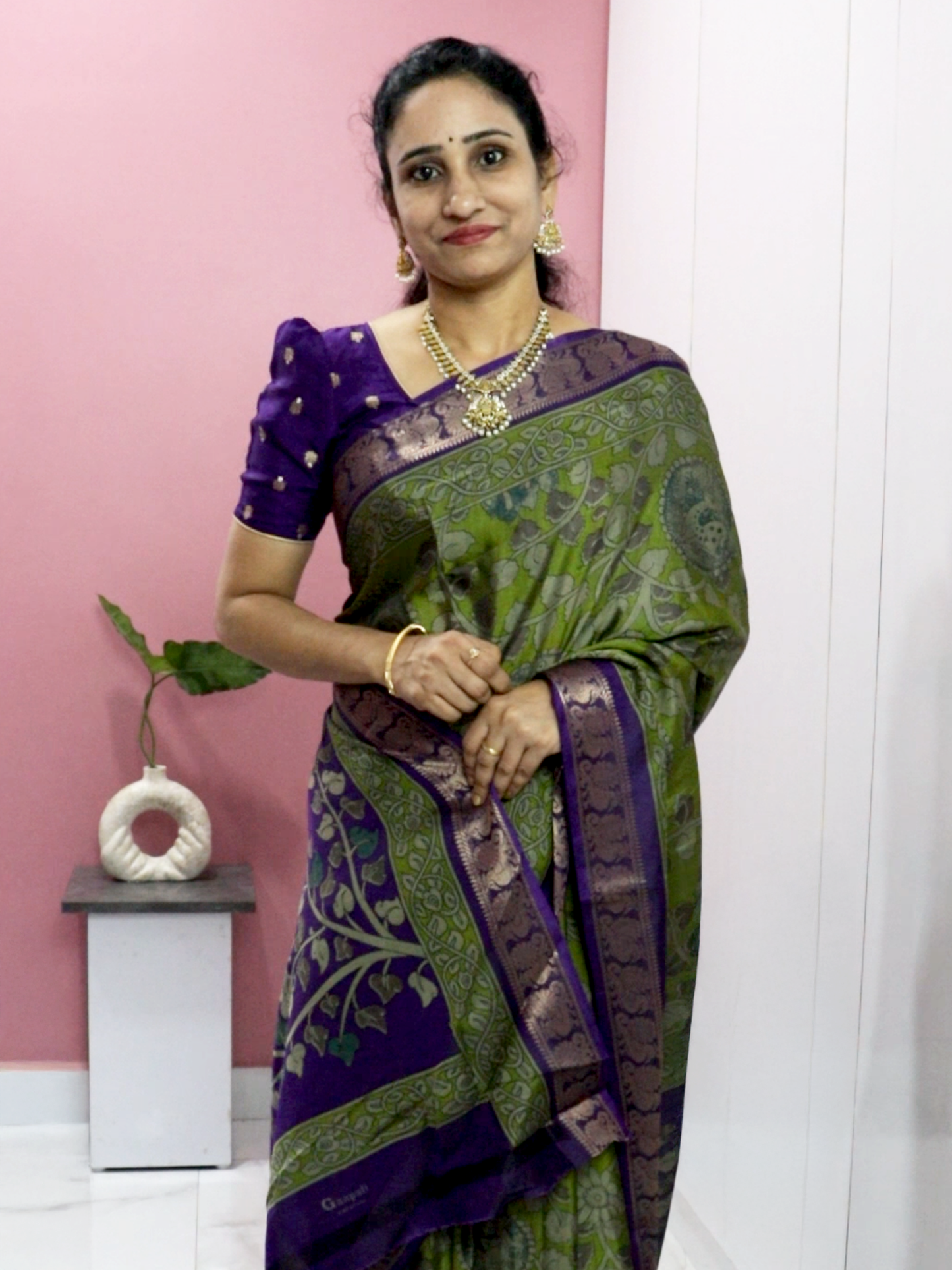 Maheshwari Silk Saree with Narayana Pattu Border – Mehendi Green with Purple Border