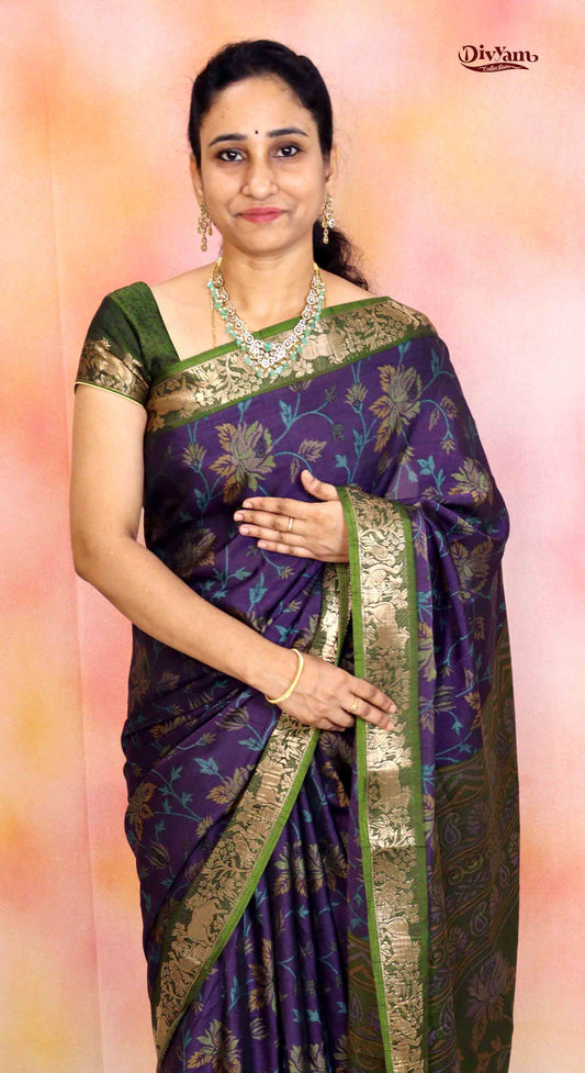 DC196 | Maheshwari Silk Floral Print Saree with Pichwai Jari Border