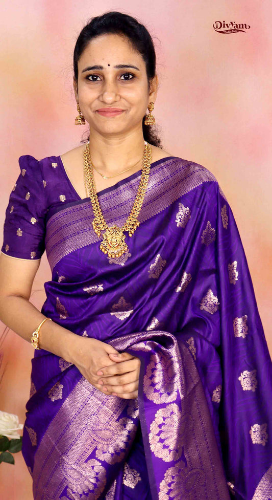 DC241 | Banarasi Pattu Soft Silk Saree with Silver Zari Weaving | Premium Ethnic Wear