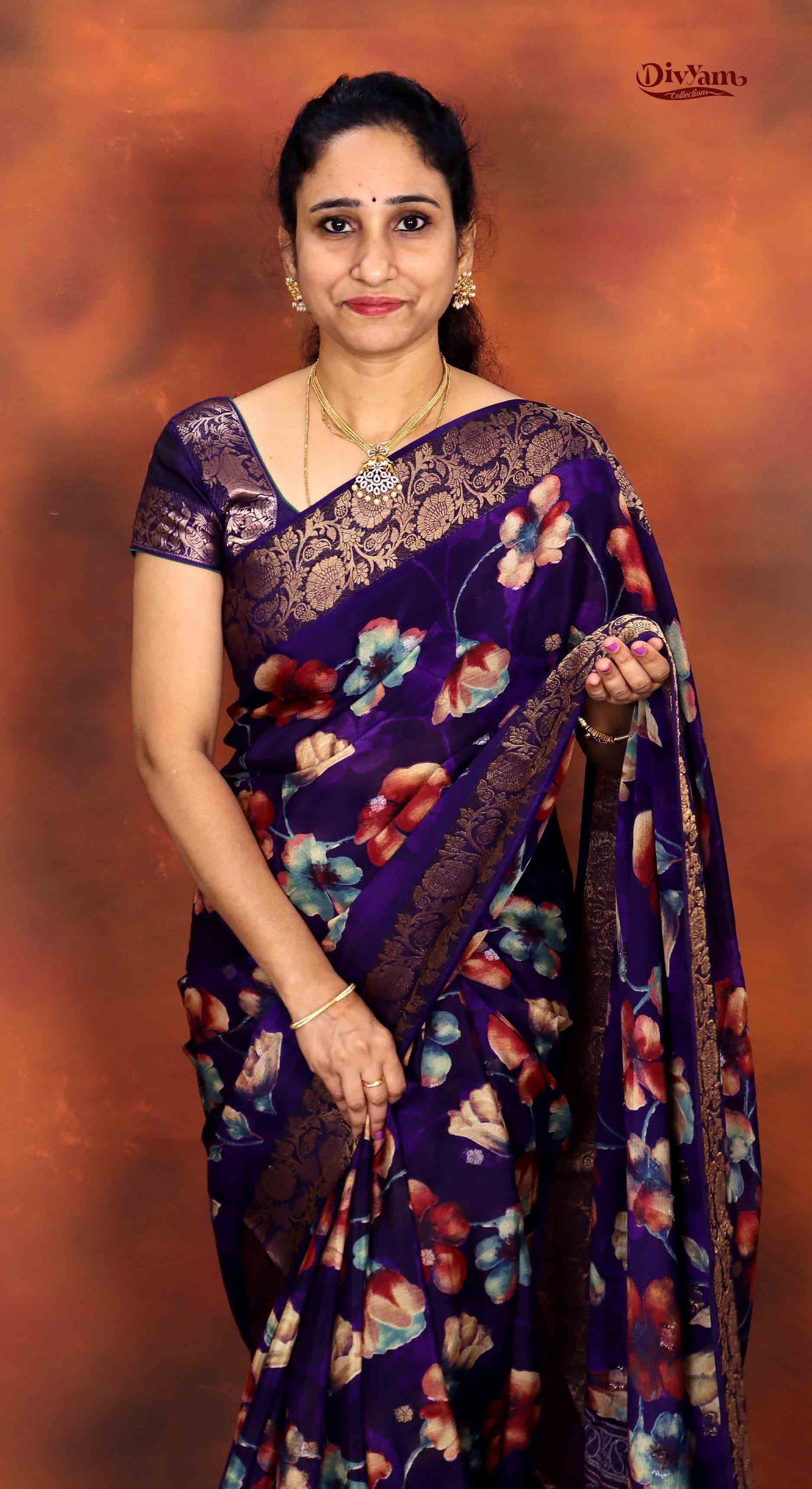 DC235 | Pure Crepe Saree with Floral Design & Heavy Zari Weaving | Elegant Party Wear