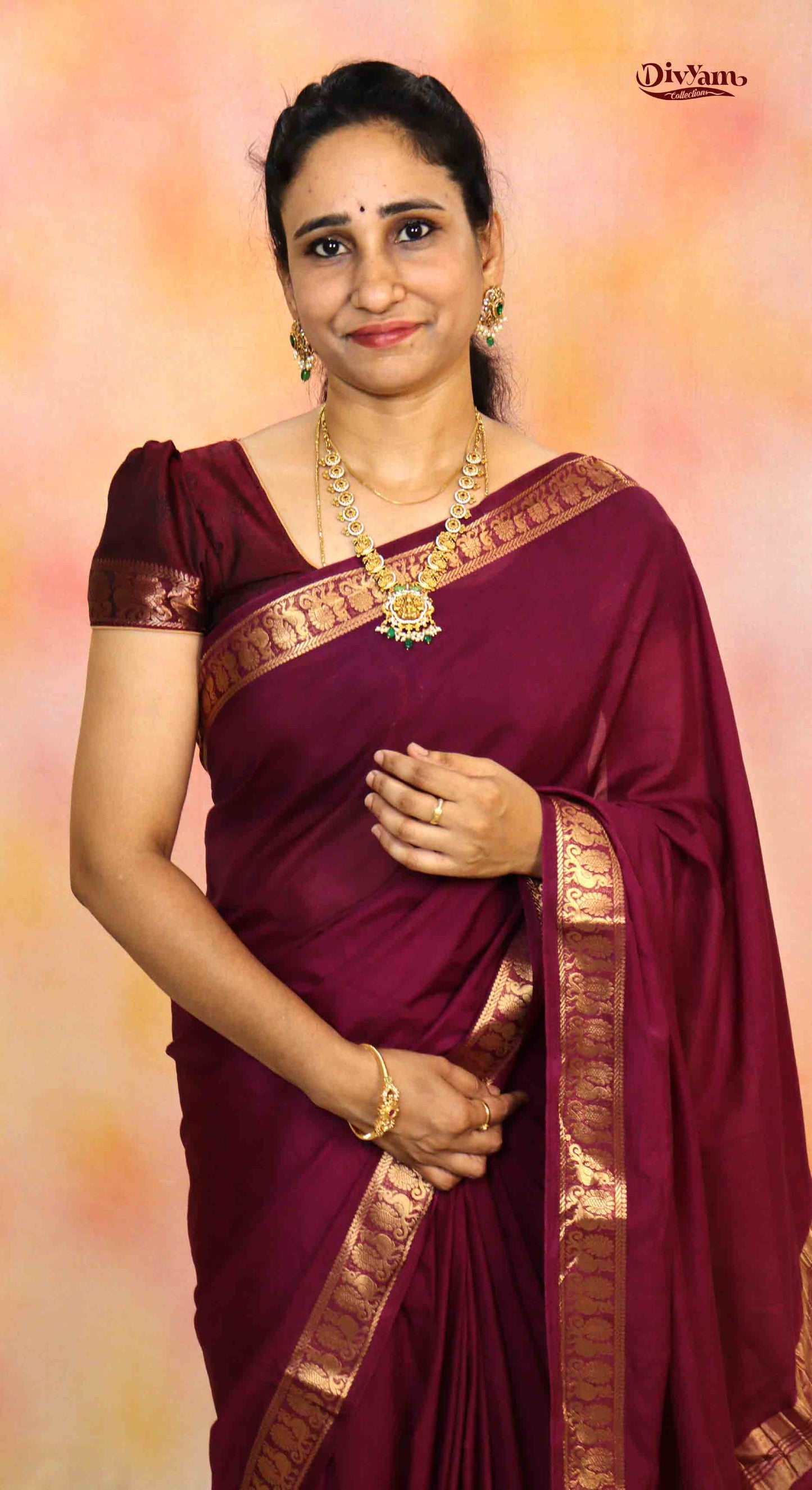 DC194 | Mysore Crepe Silk Saree with Rich Jari Border & Woven Pallu
