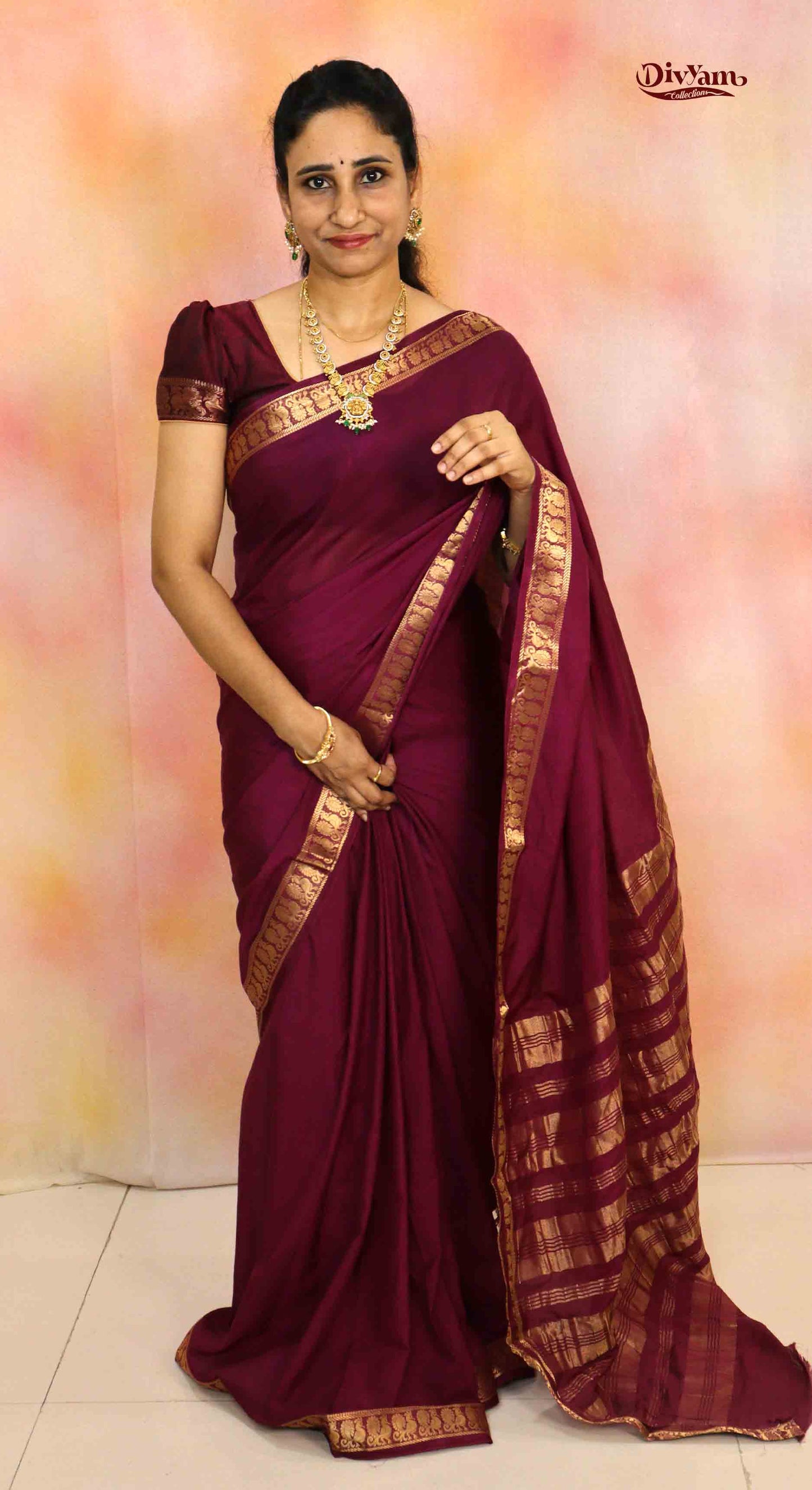 DC194 | Mysore Crepe Silk Saree with Rich Jari Border & Woven Pallu