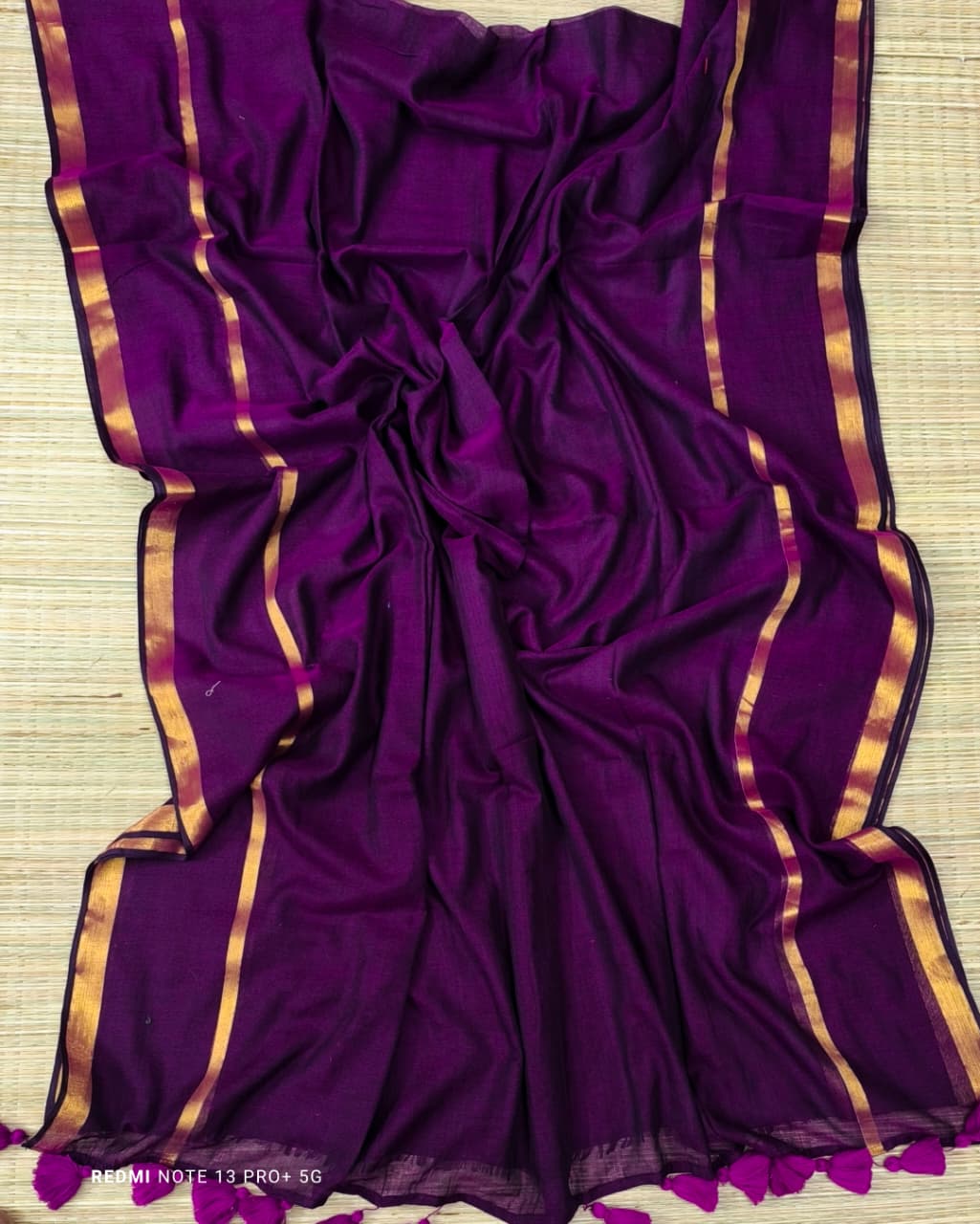 DC185 | Pure Soft Mul 120 count Cotton Plain Saree with Premium Gape Border and tussels