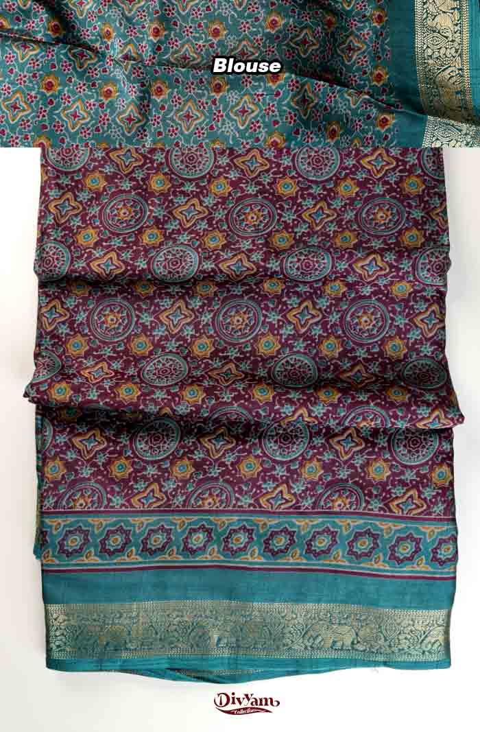 DC322 | Maheshwari Silk Saree with Geometric Design & Running Blouse