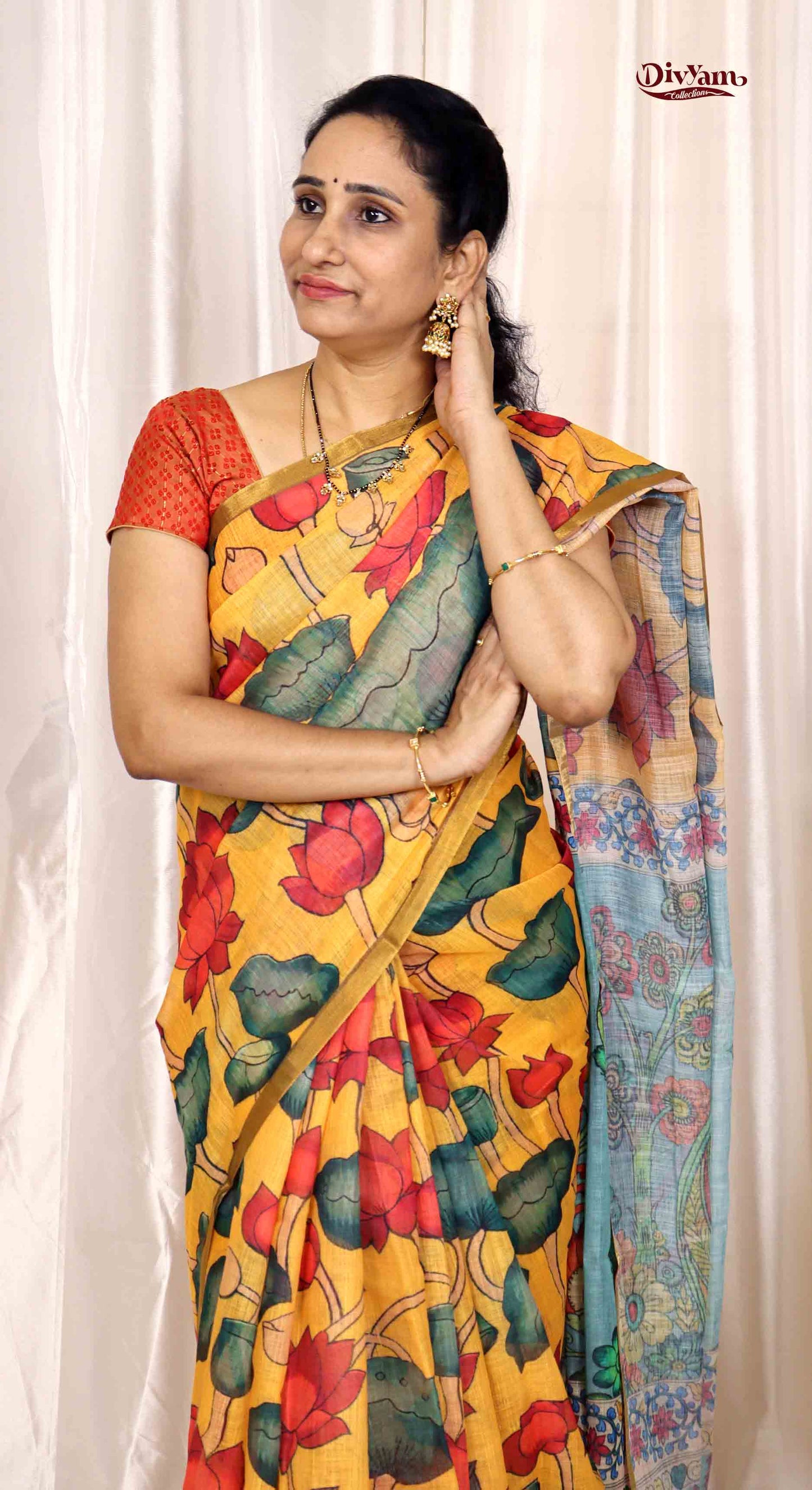 DC167 | Linen Cotton Saree with Pen Kalamkari Lotus Design | Pastel Shades | Artistic Blouse