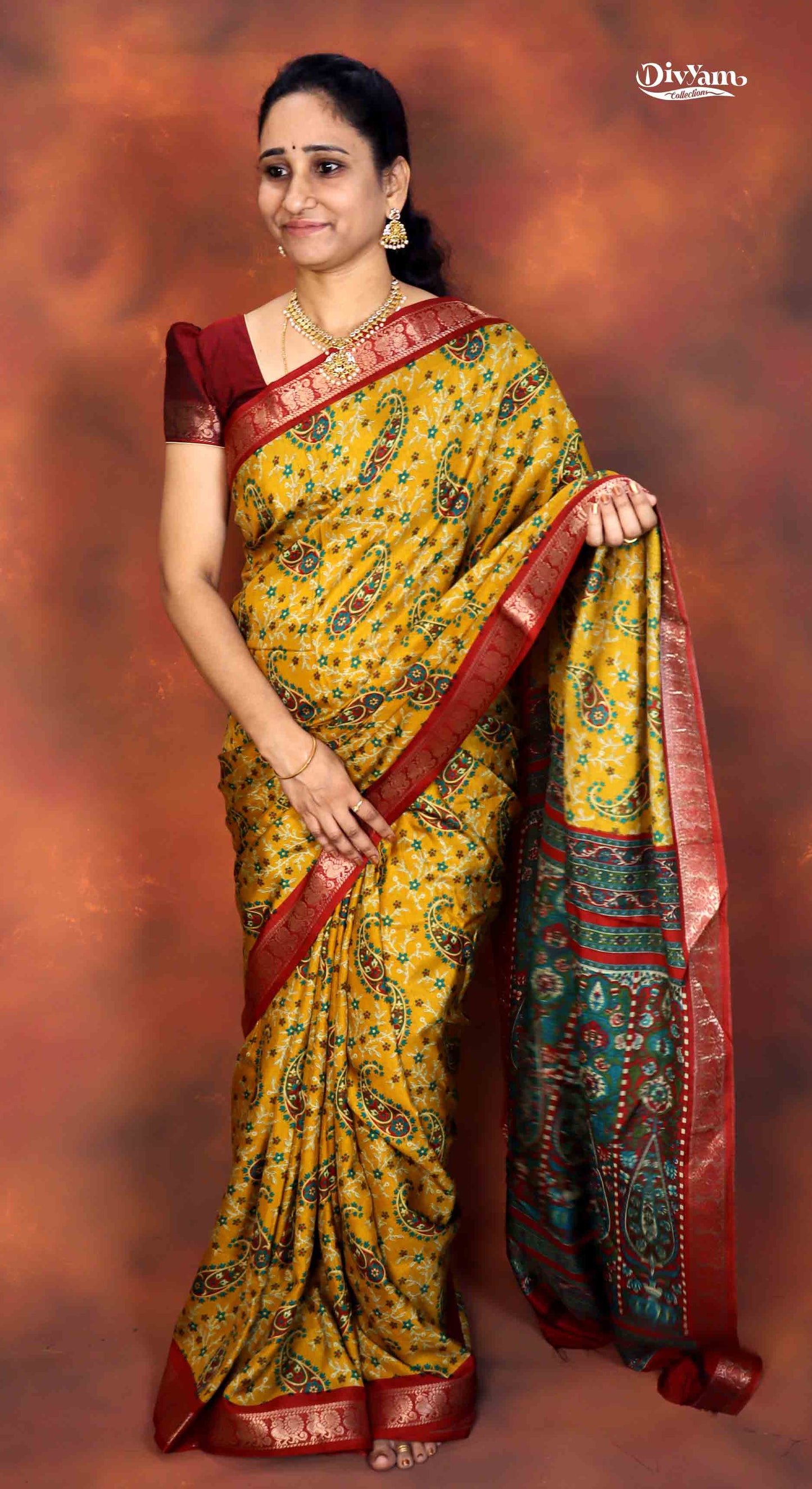 DC216 | Mango Design Saree with Narayanpet Border & Contrast Blouse